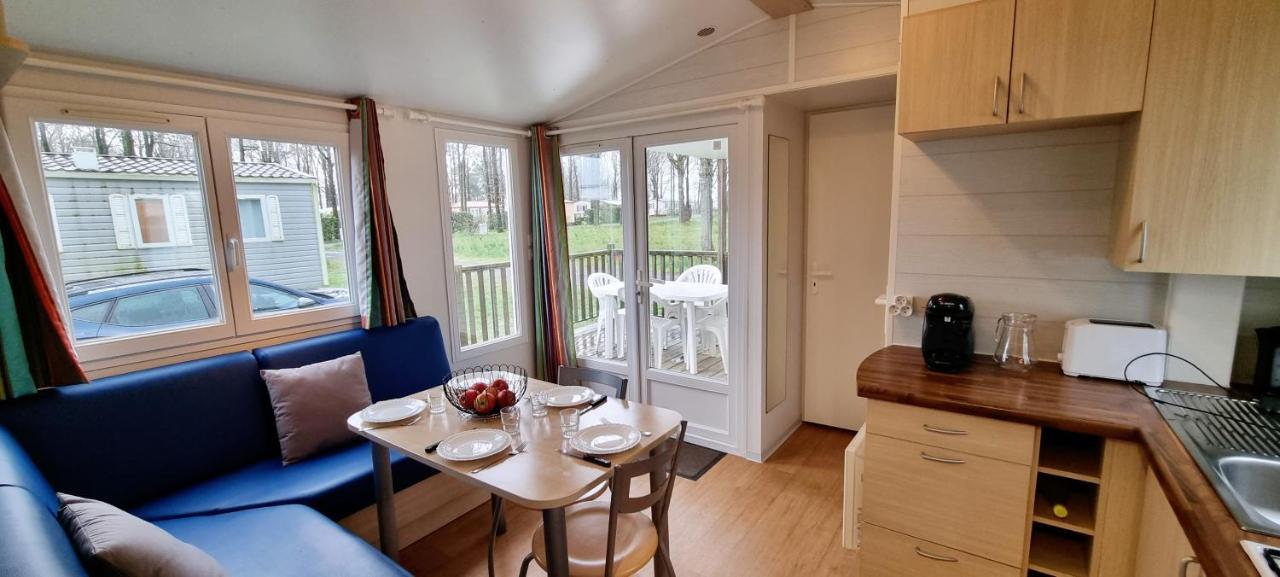 Mobil Home 5 Personnes - Vendee - Puy Du Fou - Climatise La Boissiere-de-Montaigu Екстер'єр фото